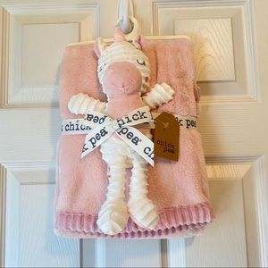 Chickpea Pink Unicorn Blanket